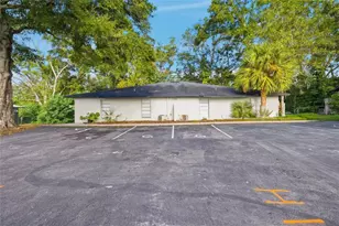 5305 SE 28th Ln, Ocala, FL 34480 - Photo 2