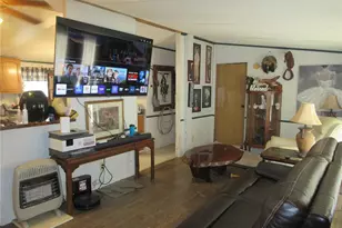 8500 NE 41st Ct, Anthony, FL 32617 - Photo 14