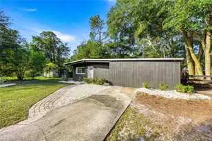 2840 NE 10th Dr, Gainesville, FL 32609 - Photo 6