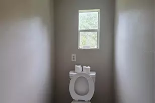 17360 NE 37th Ln, Silver Springs, FL 34488 - Photo 14