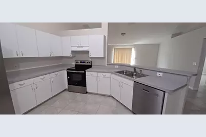 8799 SW 66th Avenue, Ocala, FL 34476 - Photo 4