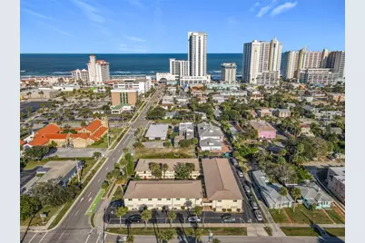 400 Oakridge Boulevard #21, Daytona Beach, FL 32118 - Photo 1