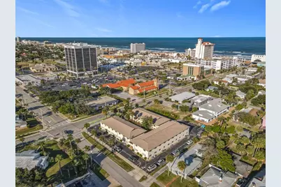 400 Oakridge Boulevard #21, Daytona Beach, FL 32118 - Photo 32