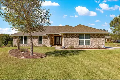 4401 SW 62nd Loop, Ocala, FL 34474 - Photo 1