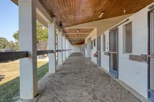 1345 NE 155 Pl, Citra, FL 32113 - Photo 44