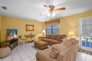 2771 W Beamwood Dr, Beverly Hills, FL 34465 - Photo 10