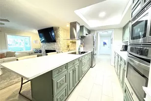 1004 SE 5th Ave, Crystal River, FL 34429 - Photo 12