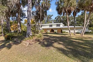 155 S Court St, Bronson, FL 32621 - Photo 1