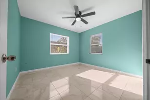 2810 SE Lake Weir Ave, Ocala, FL 34471 - Photo 24