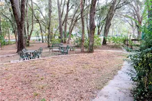 240 SE 165th Court Rd, Silver Springs, FL 34488 - Photo 10