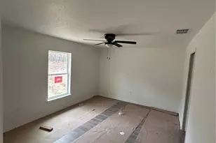 23395 SW Anchor Blvd, Dunnellon, FL 34431 - Photo 14