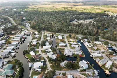 10199 W Blue Springs Court, Homosassa, FL 34448 - Photo 16