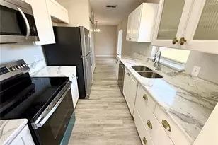 8 Pecan Course Cir, Ocala, FL 34472 - Photo 4