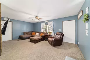 4119 NE 172nd Ct, Silver Springs, FL 34488 - Photo 8