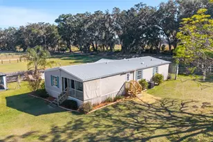 1551 SE 160th St, Summerfield, FL 34491 - Photo 4