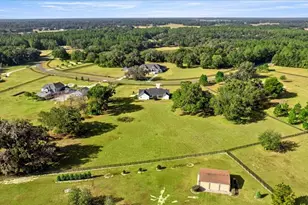 10561 NE 104th Cir, Oxford, FL 34484 - Photo 52