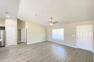 16767 SW 21st Ter Rd, Ocala, FL 34473 - Photo 2