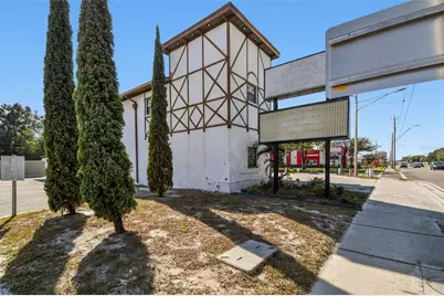 3601 E Busch Boulevard, Tampa, FL 33612 - Photo 32