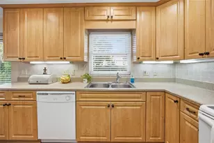 1705 NE 5th St, Ocala, FL 34470 - Photo 8