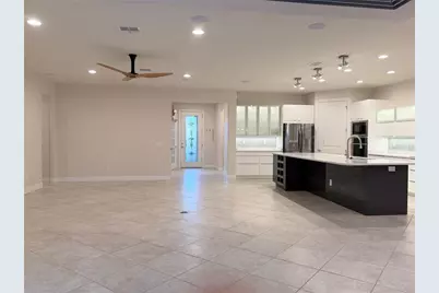 10041 SW 77th Loop, Ocala, FL 34481 - Photo 2