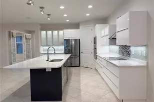 10041 SW 77th Loop, Ocala, FL 34481 - Photo 4