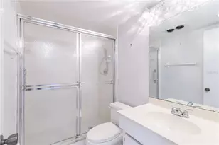 6999 W Country Club Dr N, Sarasota, FL 34243 - Photo 18