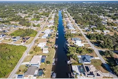 3349 Rock Creek Drive, Port Charlotte, FL 33948 - Photo 4