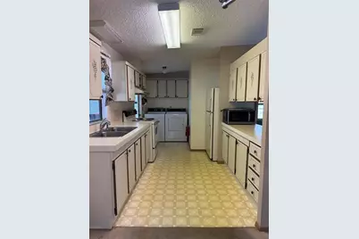 8247 SW 64th Avenue, Ocala, FL 34476 - Photo 6