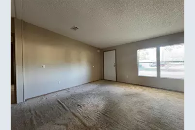 8247 SW 64th Avenue, Ocala, FL 34476 - Photo 2