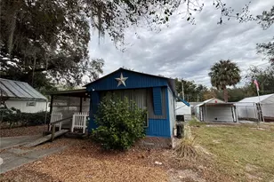 551 SE 129th Ct, Silver Springs, FL 34488 - Photo 2