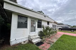 5711 SW 63rd St, Ocala, FL 34474 - Photo 2