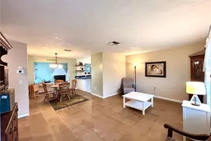 521 S Jefferson St, Beverly Hills, FL 34465 - Photo 6