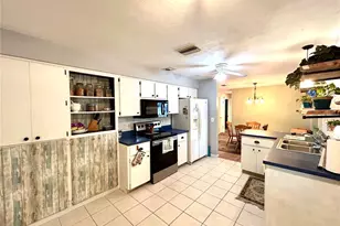521 S Jefferson St, Beverly Hills, FL 34465 - Photo 16