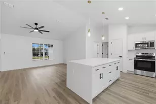 23 Juniper Loop Ct, Ocala, FL 34480 - Photo 8