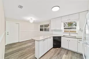 3827 SE 13th St, Ocala, FL 34471 - Photo 6