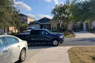 4896 NE 123rd Ln, Oxford, FL 34484 - Photo 4