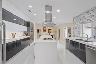 14040 SW 14th St, Miami, FL 33184 - Photo 22