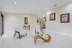 14040 SW 14th St, Miami, FL 33184 - Photo 12