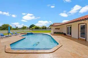 14040 SW 14th St, Miami, FL 33184 - Photo 50