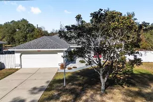 2219 SW 146th Loop, Ocala, FL 34473 - Photo 4