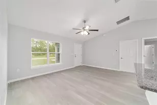 20926 SW Robin Dr, Dunnellon, FL 34431 - Photo 16