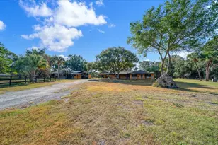 7380 SW 86th Ln, Ocala, FL 34476 - Photo 2