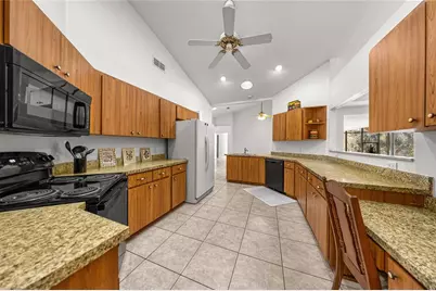 9600 N Holyoak Terrace, Dunnellon, FL 34433 - Photo 12