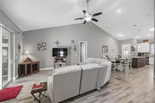 8252 SE 164th Pl, Summerfield, FL 34491 - Photo 14