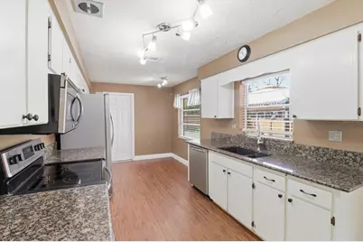 214 S Monroe Street, Beverly Hills, FL 34465 - Photo 12