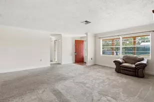 214 S Monroe St, Beverly Hills, FL 34465 - Photo 8