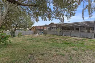 8095 Philatelic Dr, Spring Hill, FL 34606 - Photo 40