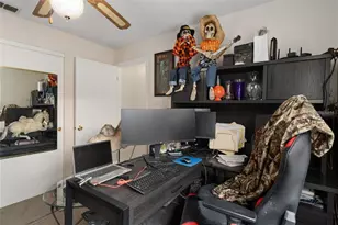 8095 Philatelic Dr, Spring Hill, FL 34606 - Photo 32