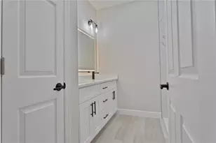 8 Pine Trace Ct, Ocala, FL 34472 - Photo 16