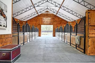 7824 NW 167th Court, Morriston, FL 32668 - Photo 4